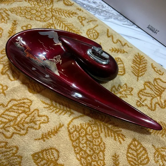 50’s CERAMIC ASHTRAY & LIGHTER Set oxblood MOP inlaid boomerang Japan